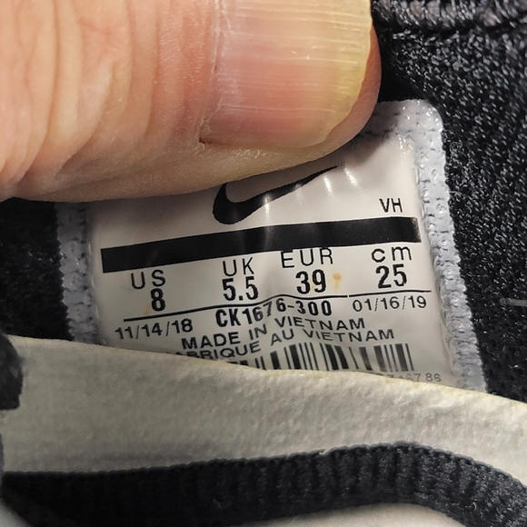 Nike Air Max Motion 2 Womens 8 - Picture 11 of 11